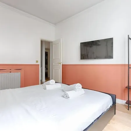 Mykeypers - Design & Cosy Flat 2br Center - Moulin Rouge Parigi